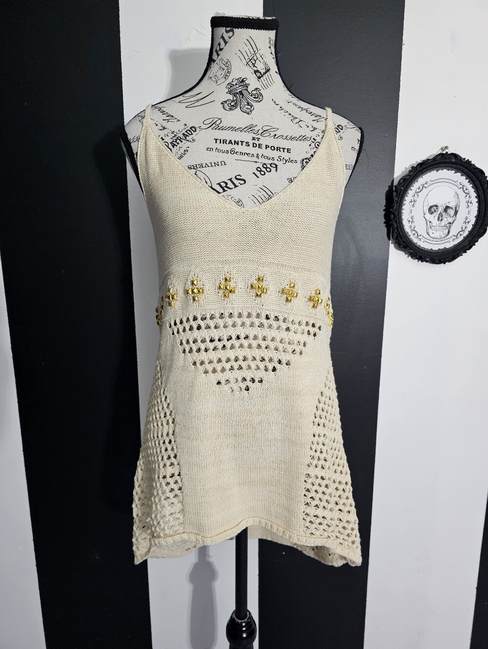 Crochet Medieval Top‎ - Picture 2 of 6